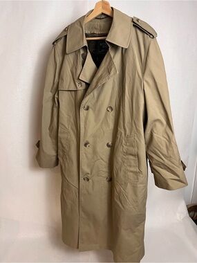 Vintage Men's Khaki Trench Coat by Botany 500